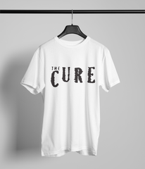 Playera The Cure: Un Clásico del Rock Gótico - Blanco y Negro