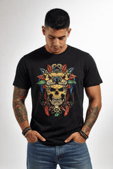 Playera Mexa negra con diseño vertical de máscara de jaguar y penacho ritual