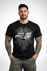Playera negra con diseño geométrico de águila inspirado en arte prehispánico mexicano
