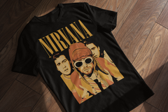 Playera Nevermind - Grunge el sonido de una Generación - Edición Limitada - Color Blanco y Negro