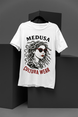 Playera Medusa Reborn – Estilo Neo Tradicional