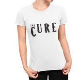 Playera The Cure: Un Clásico del Rock Gótico - Blanco y Negro - Para Mujer