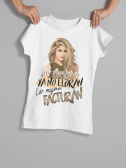 Camiseta Shakira - Las mujeres facturan - Edición especial Las Mujeres Ya No Lloran World Tour