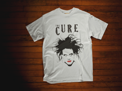 Playera the Cure - El Rostro de la Melancolía: Robert Smith en Blanco y Negro