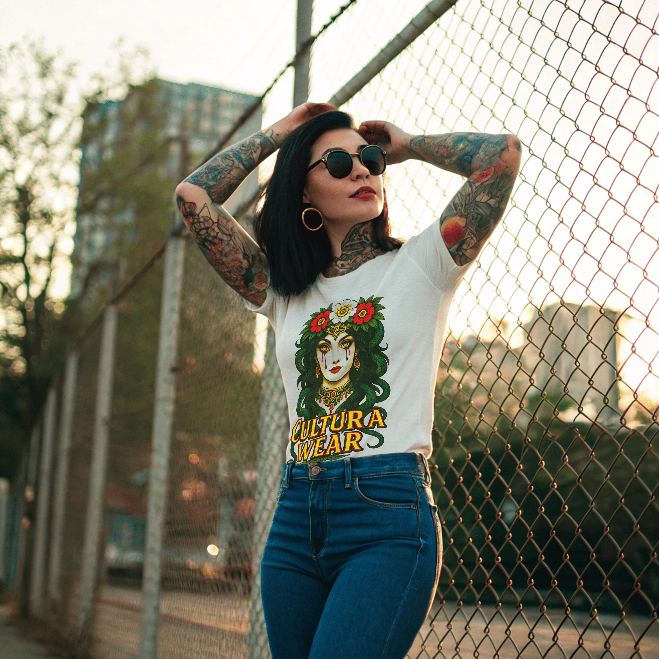 Playera La Diosa del Veneno – Estilo Neo Tradicional