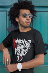 Camiseta Twenty One Pilots: Logo Graffiti  - ¡Inspirada en las calles!