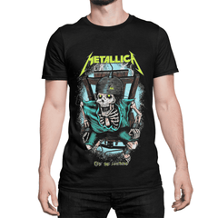 Playera Metallica - Calavera en Silla Electrica - Edición Limitada  - Color Negro